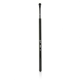 Sigma Beauty E21 Smudge Brush  -