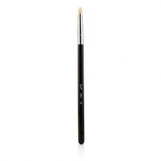 Sigma Beauty E30 Pencil Brush  -