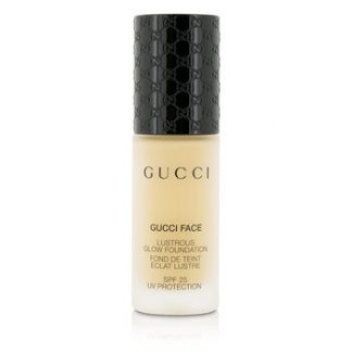 Gucci Lustrous Glow Foundation SPF 25 - #040 (Light)  30ml/1oz